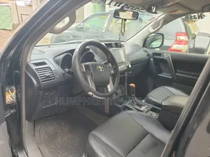 Toyota Land Cruiser Prado 2013 Black