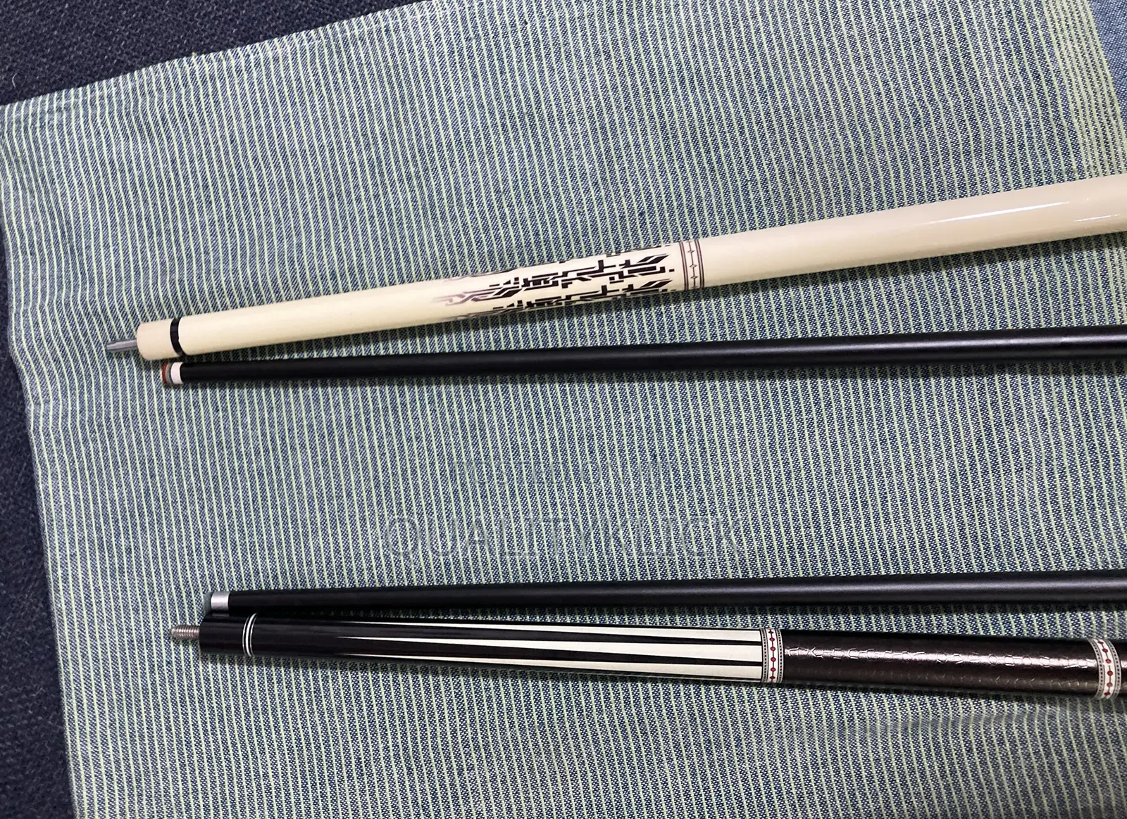 Snooker Cue Stick(Carbon Fibre)