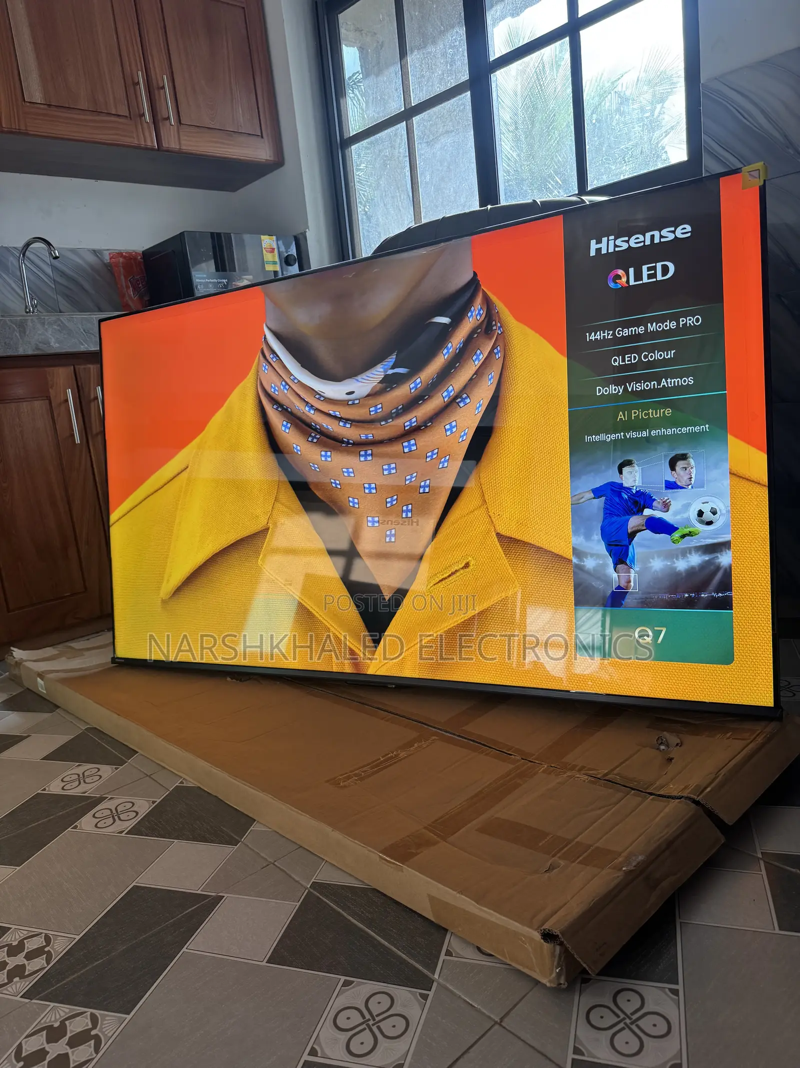 Hisense 65” Smart TV Qled