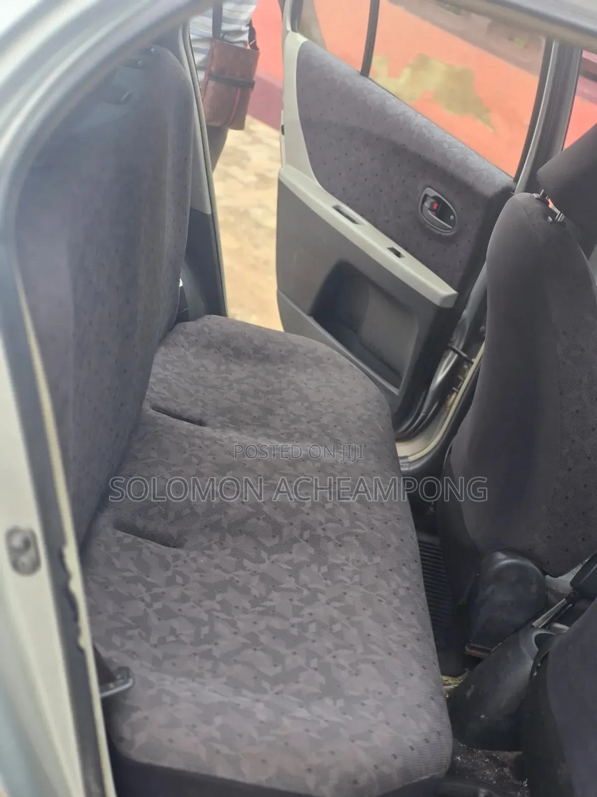 Toyota Vitz 1.0 FWD 5dr 2010 Gray