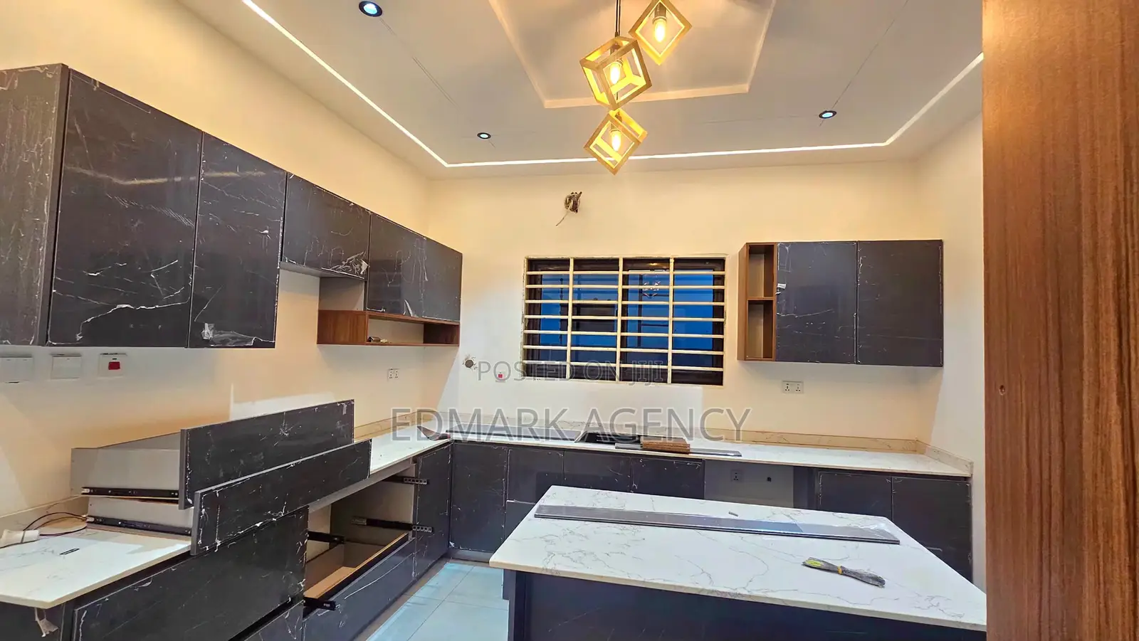 4bdrm House in New Legon for sale
