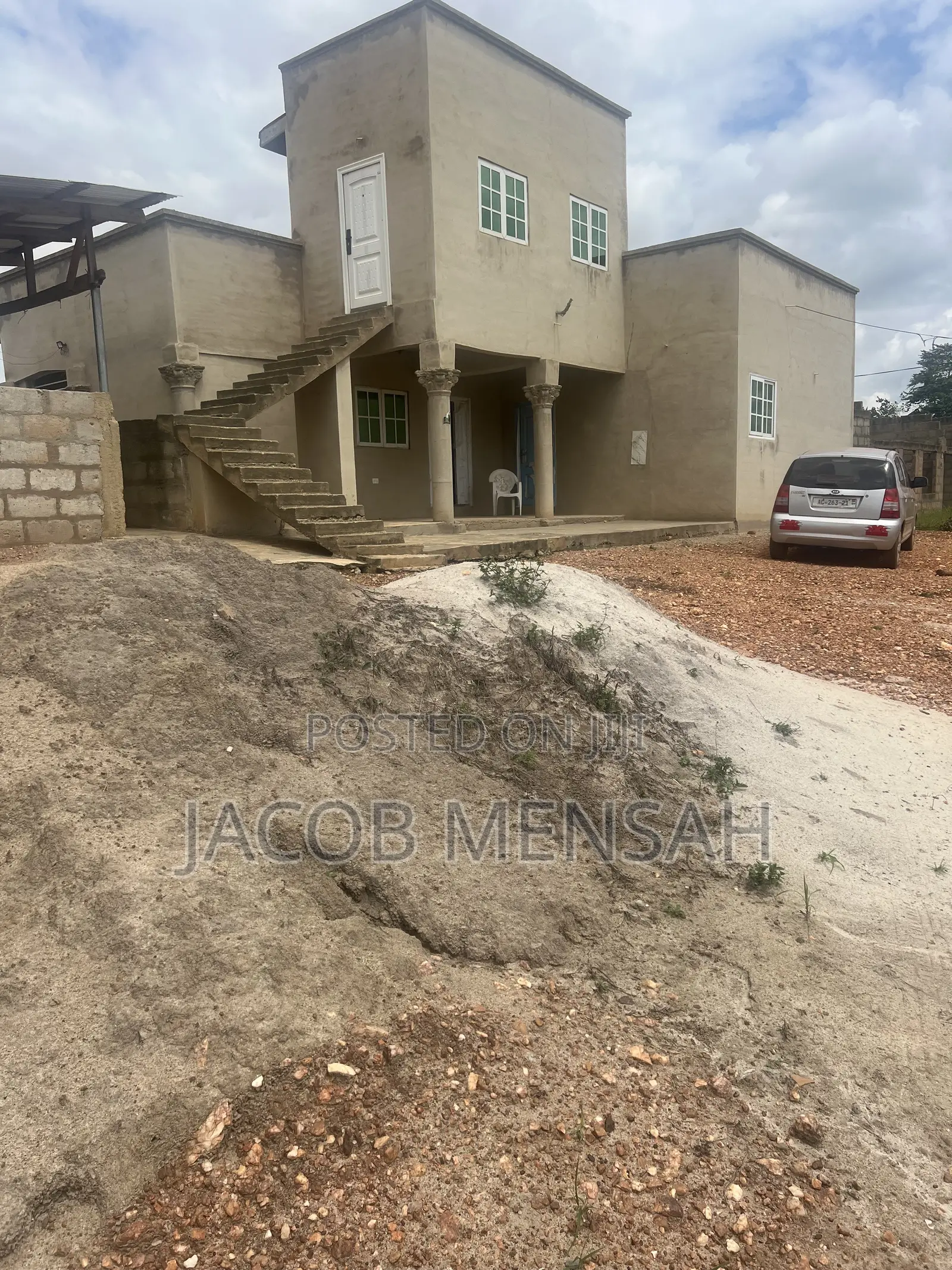 5bdrm House in Atwima Kwanwoma for sale