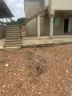 5bdrm House in Atwima Kwanwoma for sale