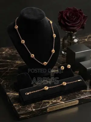 14 Carat Gold Plated Infinity Flora Jewelry Set-4 in 1