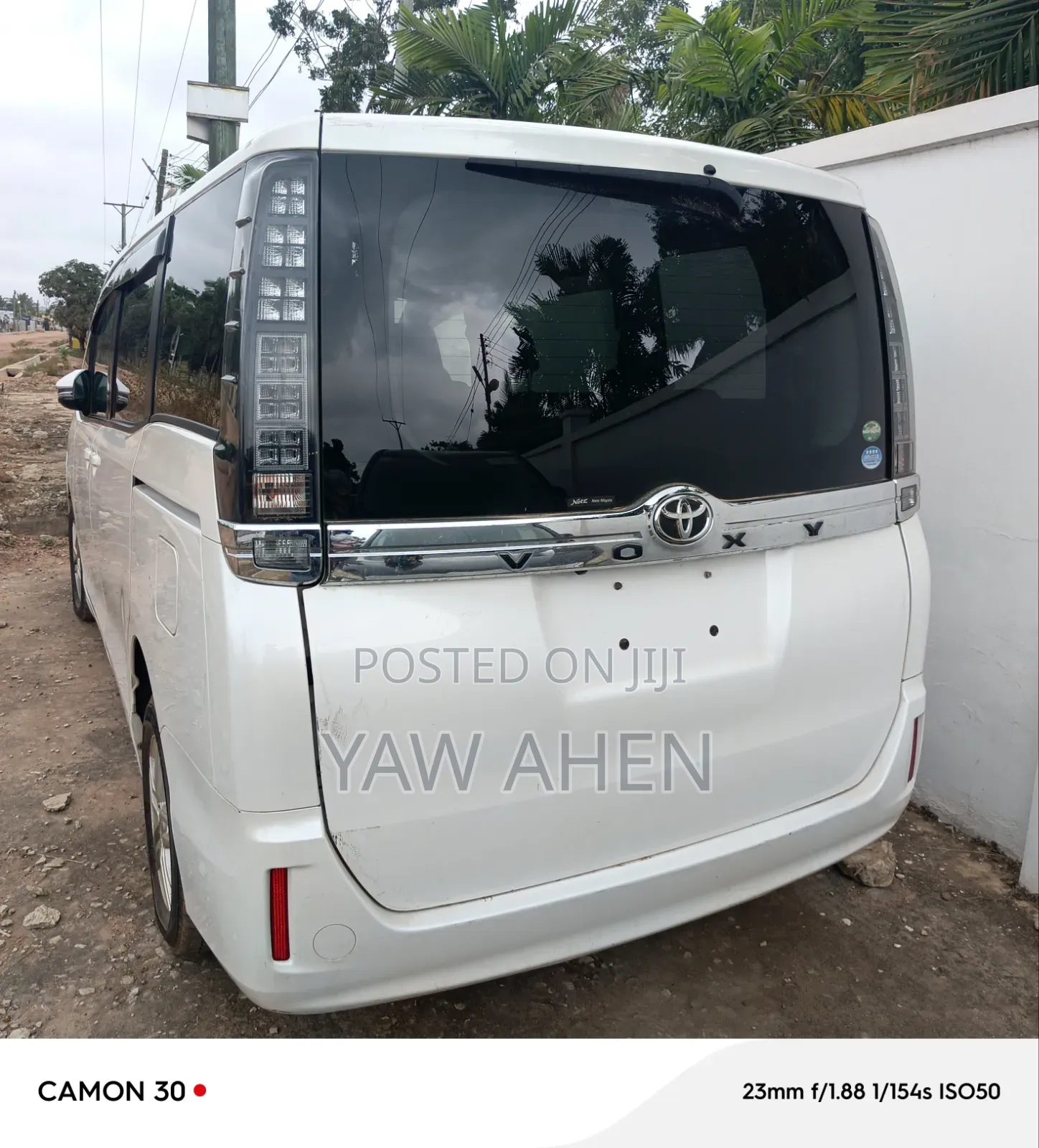 Toyota Voxy 2016 White
