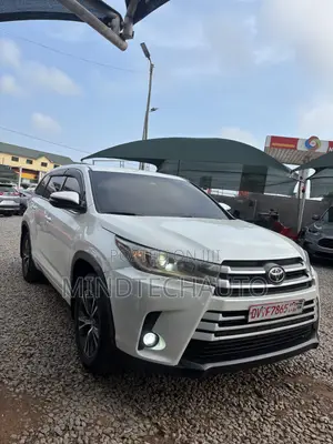 Toyota Highlander Limited 4x2 V6 (3.5L 6cyl 8A) 2018 White