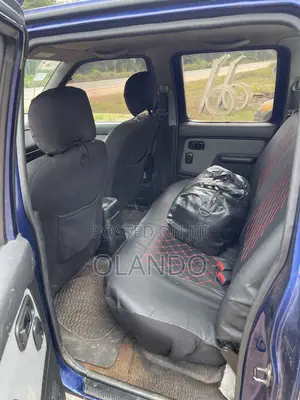 Nissan Hardbody 2010 Blue