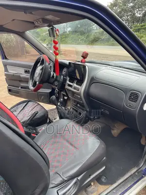 Nissan Hardbody 2010 Blue