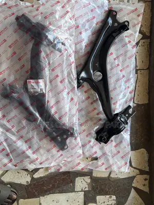 EOM Honda Civic 2016-2021 Lower Arm Pair