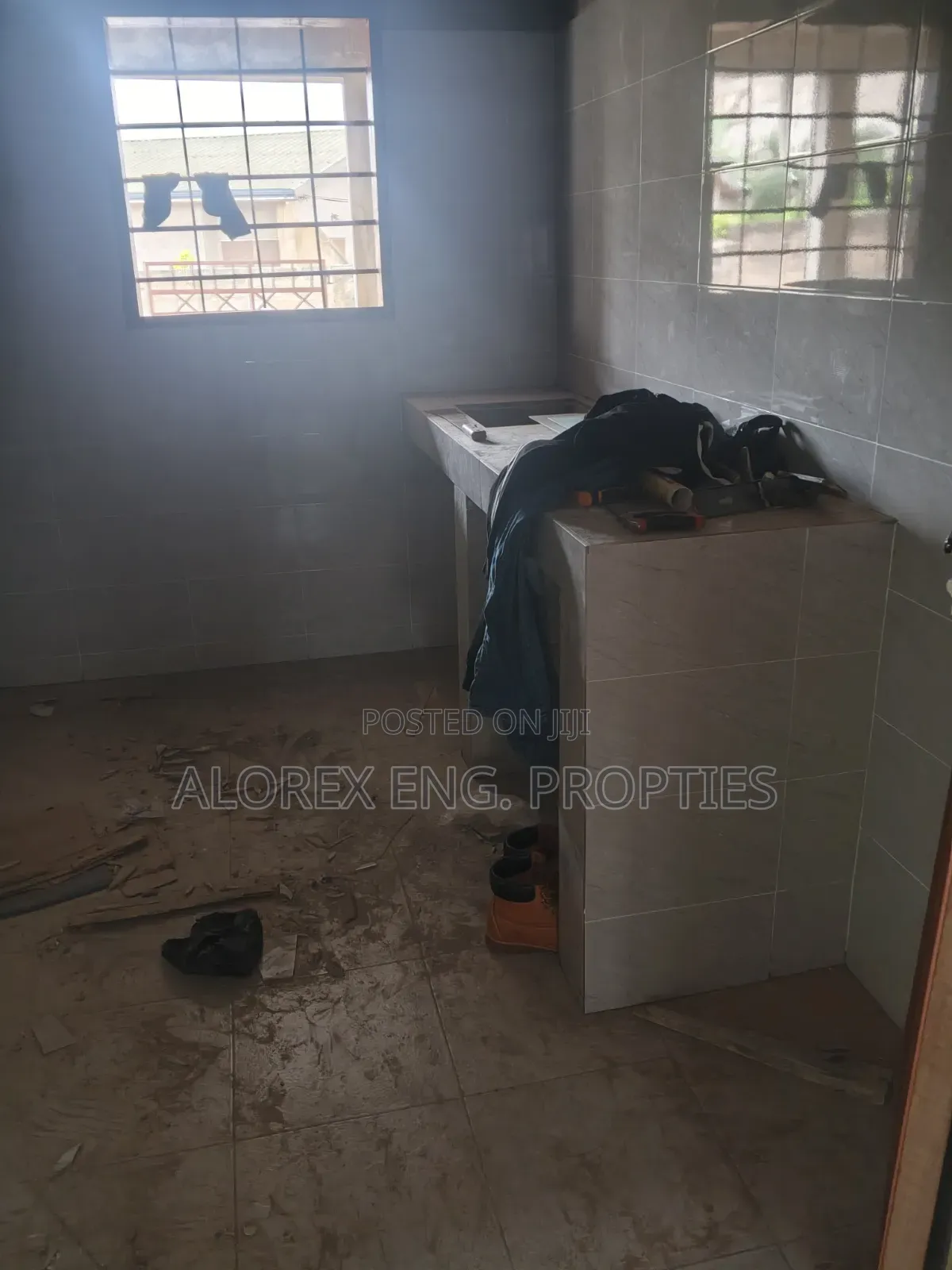 1bdrm Apartment in Oyarifa, Ghana Flag for rent