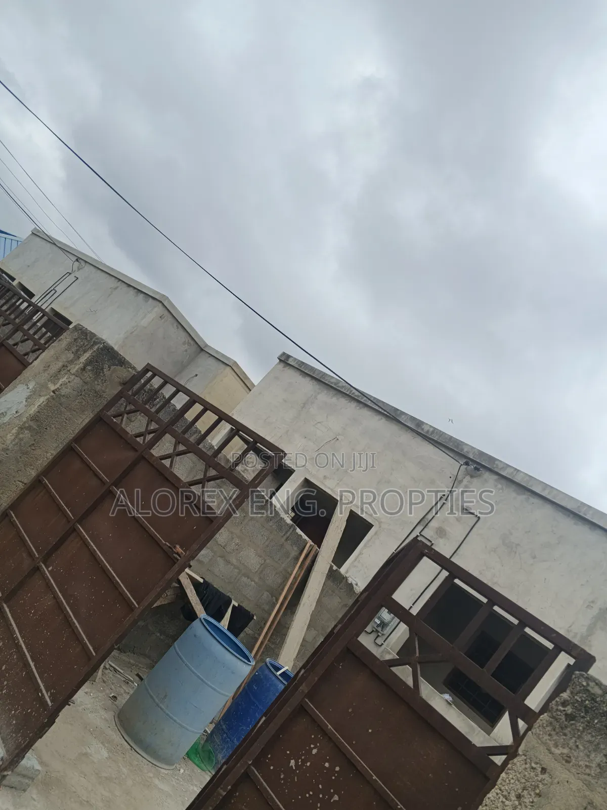 1bdrm Apartment in Oyarifa, Ghana Flag for rent