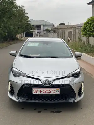 Toyota Corolla 2019 Silver