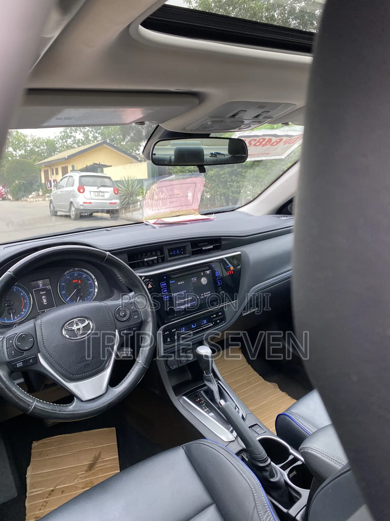 Toyota Corolla 2019 Silver