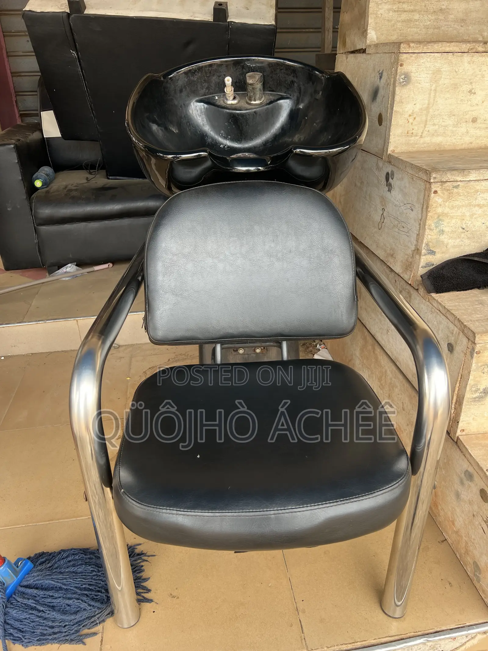 Premium Black Salon Hair Wash Chair / Backwash Unit