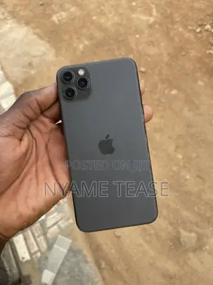 Apple iPhone 11 Pro Max 64 GB Gray