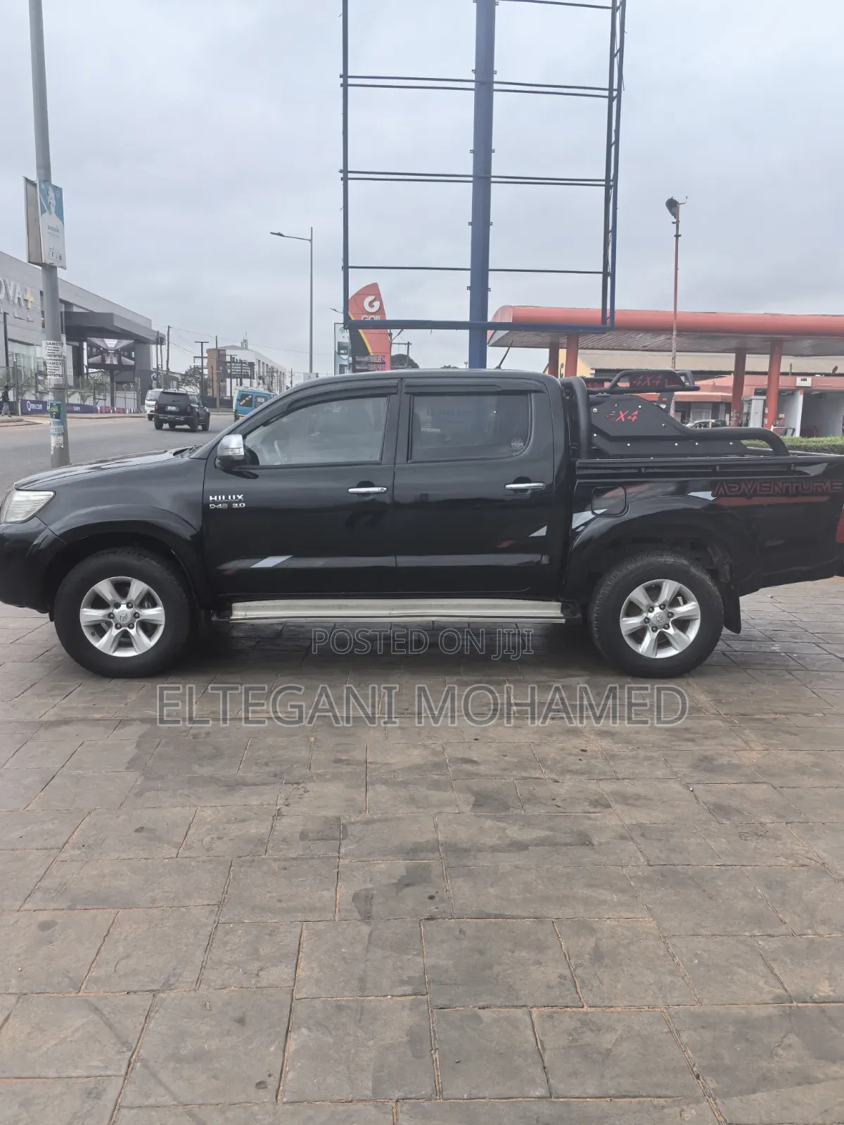 Toyota Hilux 2015 Black