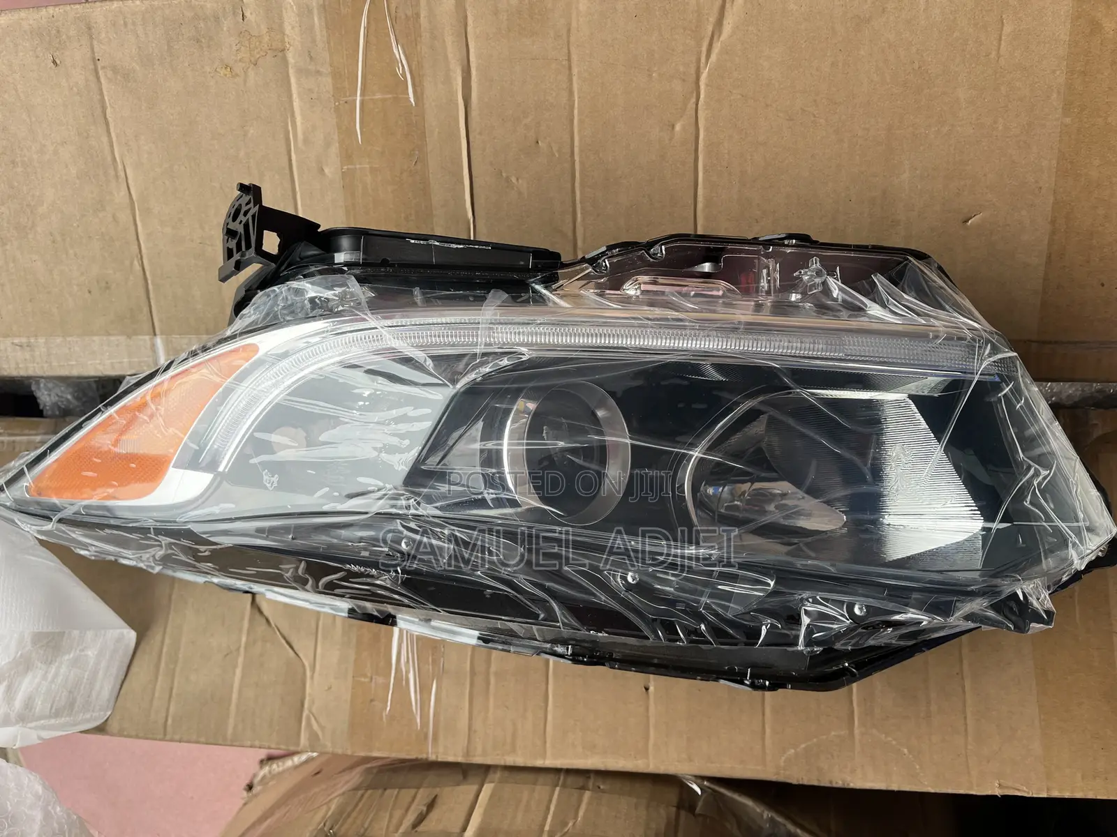 Honda HRV 2020 to 2022 Headlight Half Led.