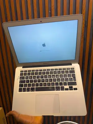New Laptop Apple MacBook Air 2012 4GB SSD 128GB