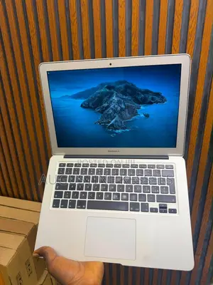 New Laptop Apple MacBook Air 2012 4GB SSD 128GB