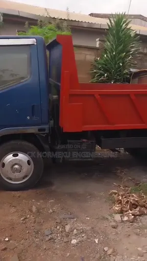 Mitsubishi Fuso Canter Tipper