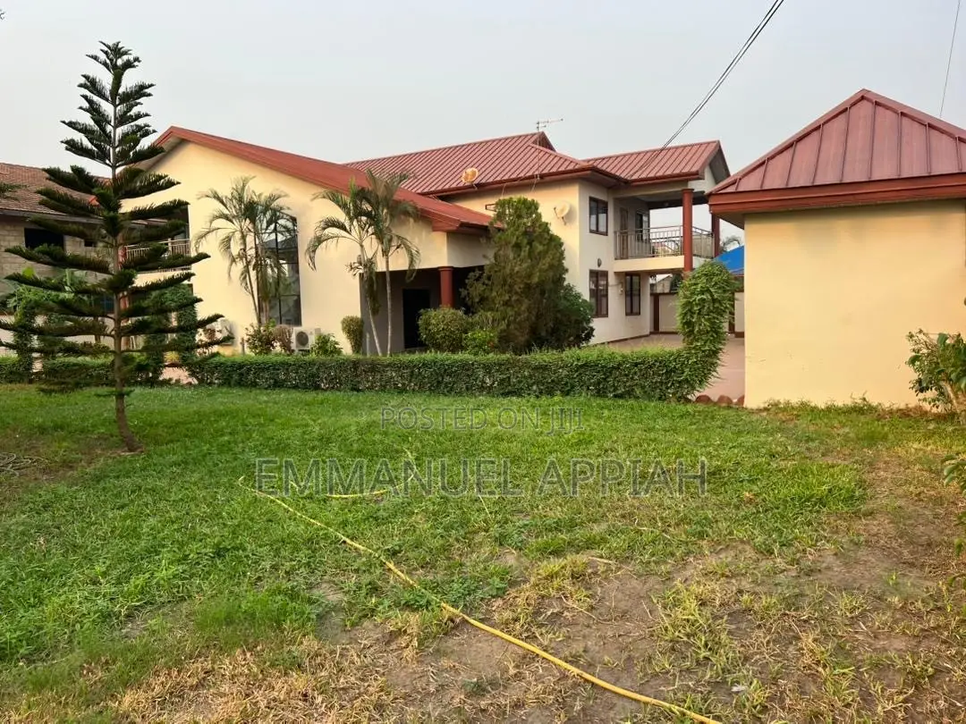 5bdrm House in Scc, Accra Metropolitan for sale