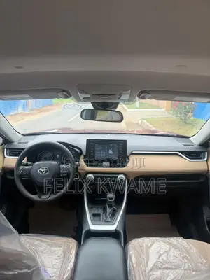 Toyota RAV4 XLE AWD 2020 Red