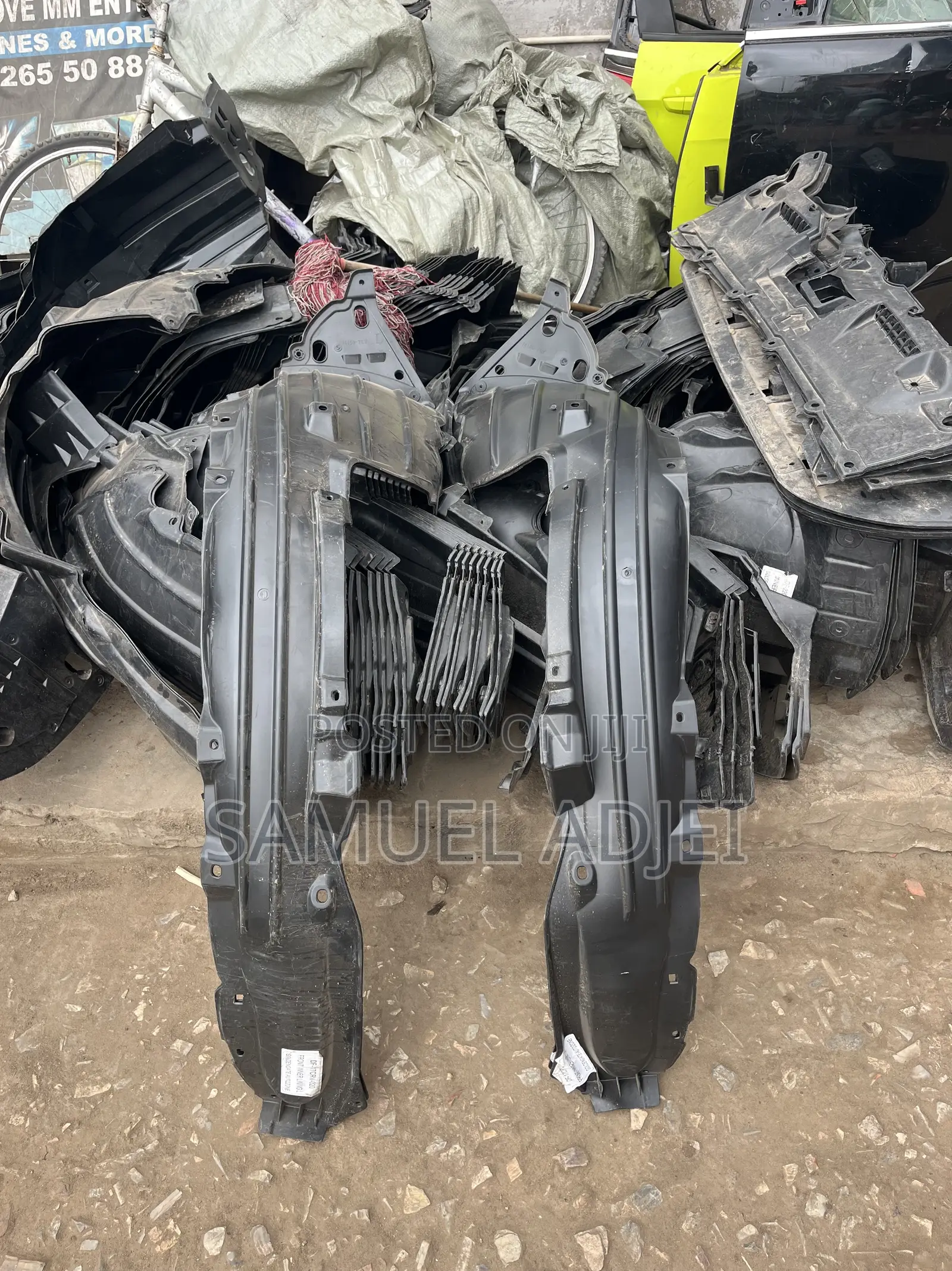 Honda CRV 2017 to 2022 Fender Linner Pair Original.