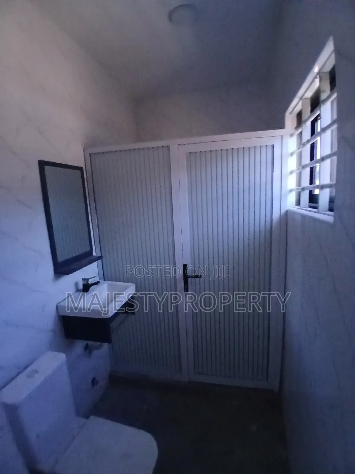 3bdrm House in Batsona, Baatsona Total for sale