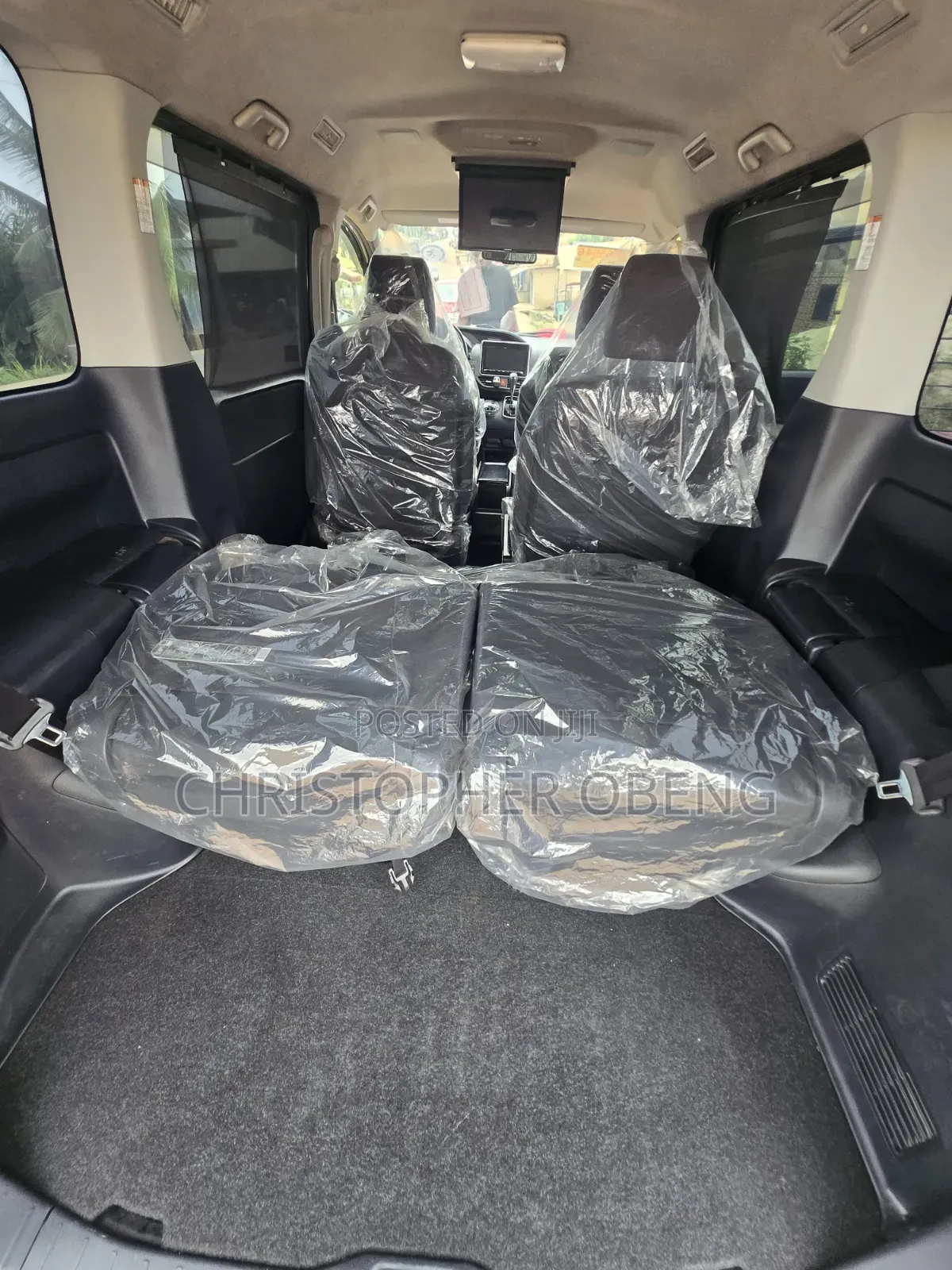 Toyota Voxy X 2WD 7-Seater 2014 Black