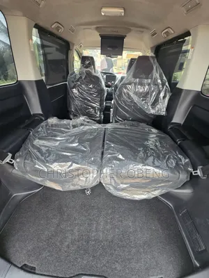 Toyota Voxy X 2WD 7-Seater 2014 Black