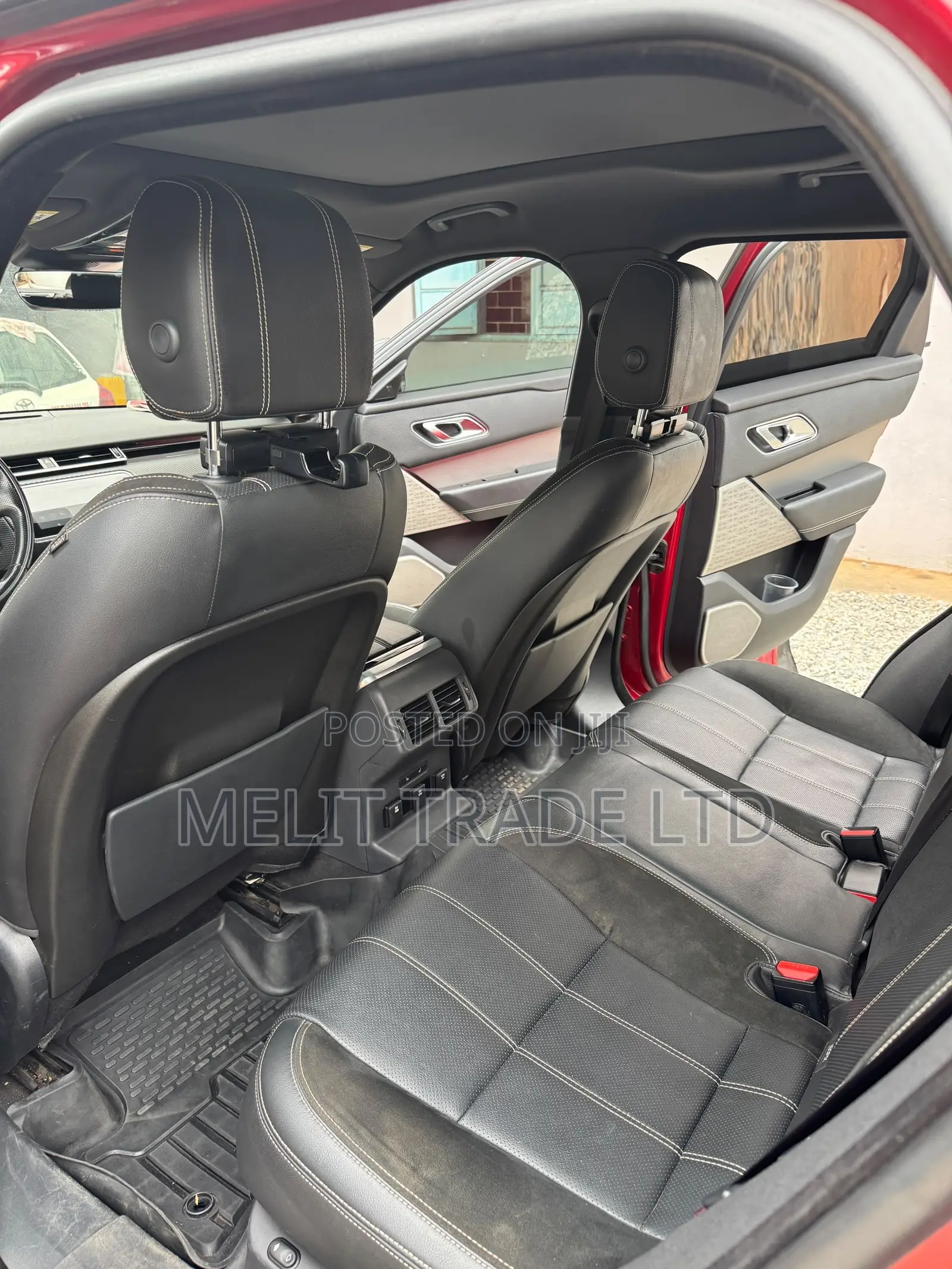 Rover Land 2019 Red