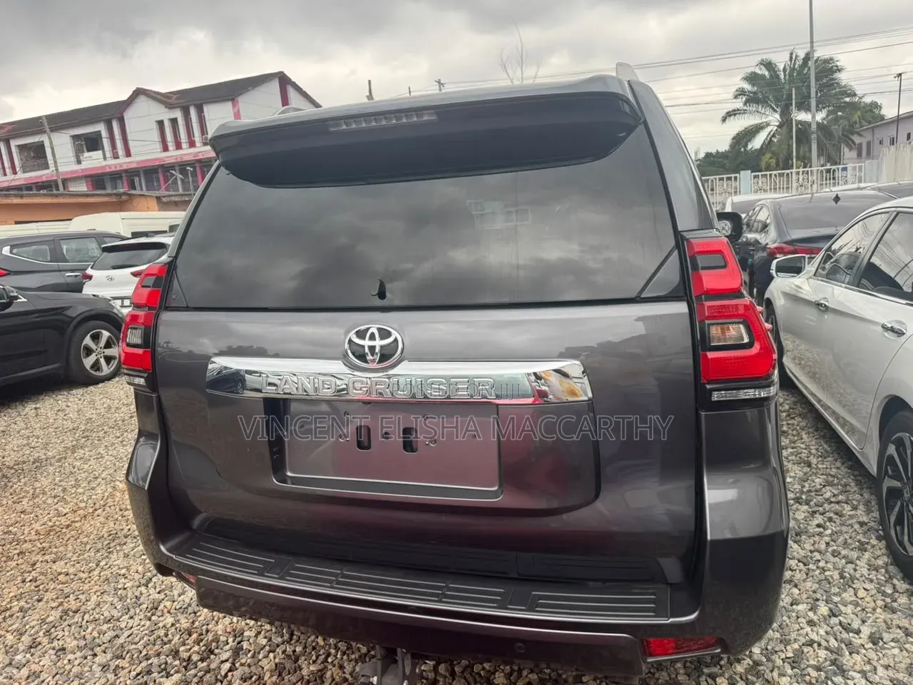 Toyota Land Cruiser Prado 2022 Black