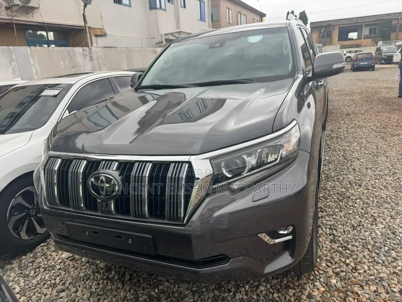 Toyota Land Cruiser Prado 2022 Black