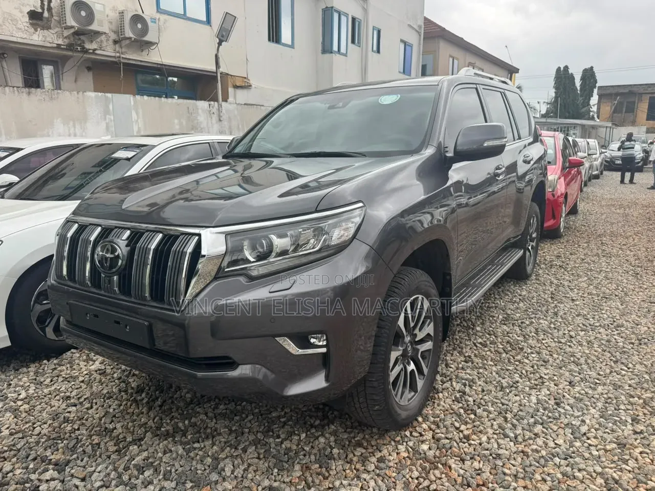 Toyota Land Cruiser Prado 2022 Black