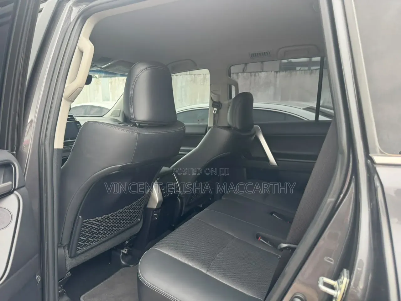 Toyota Land Cruiser Prado 2022 Black