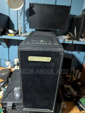 Desktop Computer Asus 16GB Intel Core i7 HDD 1T