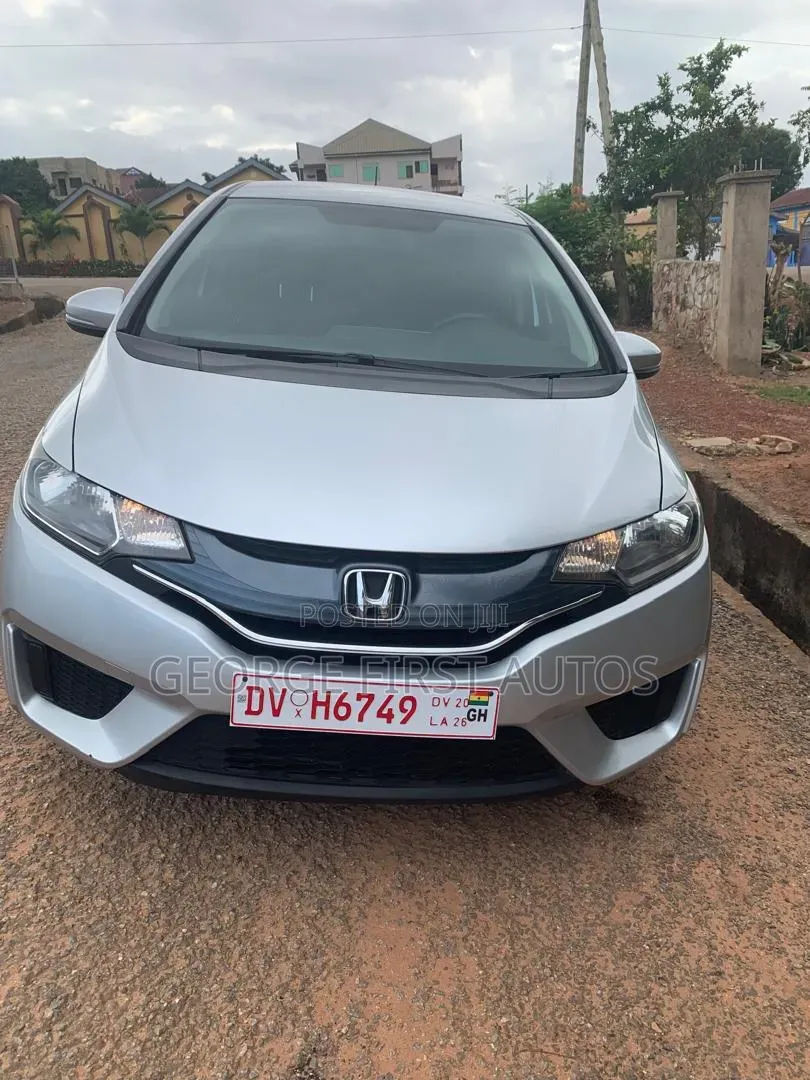 Honda Fit LX 4dr Hatchback (1.5L 4cyl 6M) 2015 Silver