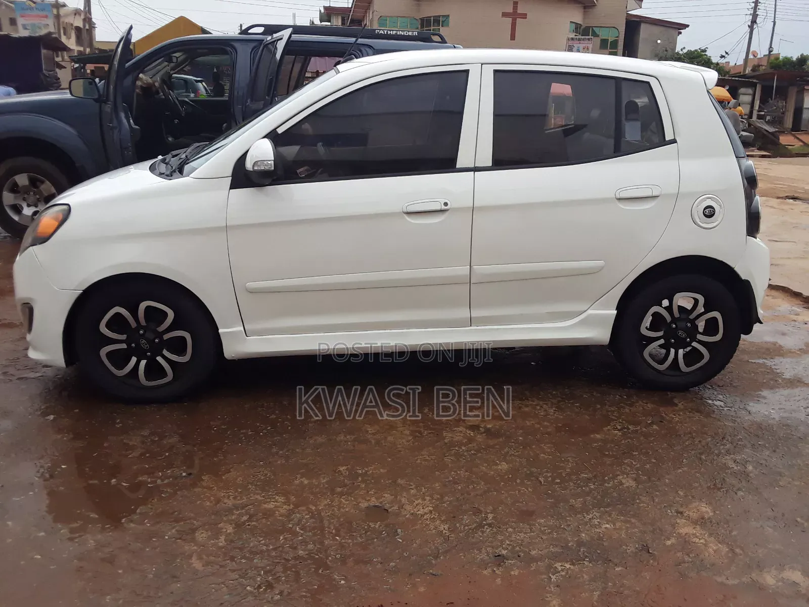 Kia Morning 2010 White