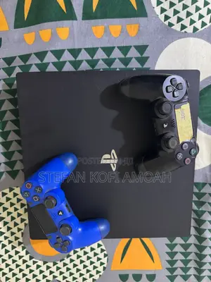 Play Station 4p Pro
