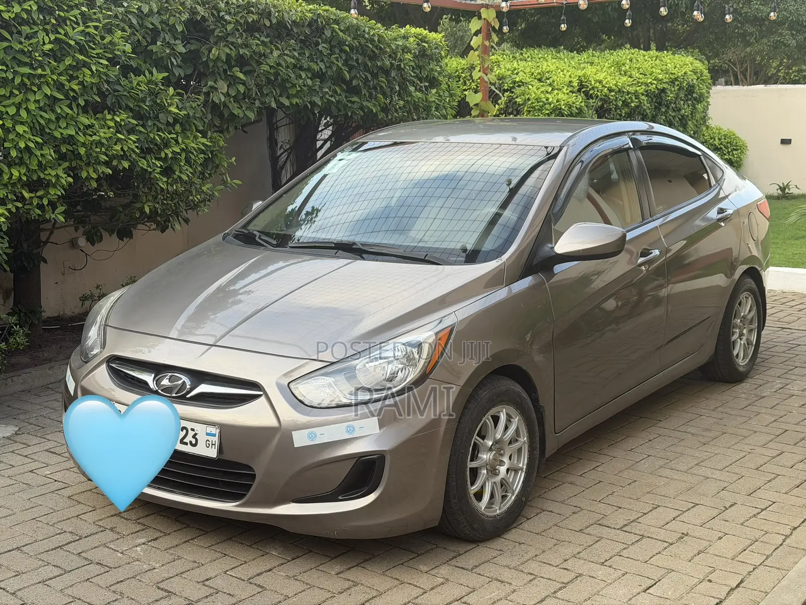 Hyundai Accent 2013 Brown