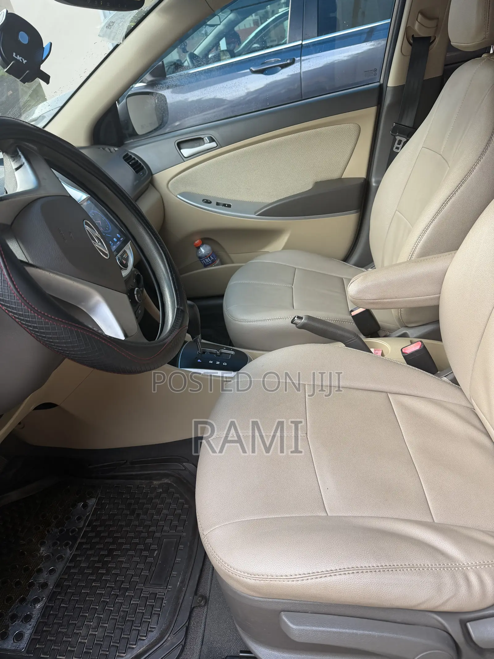 Hyundai Accent 2013 Brown