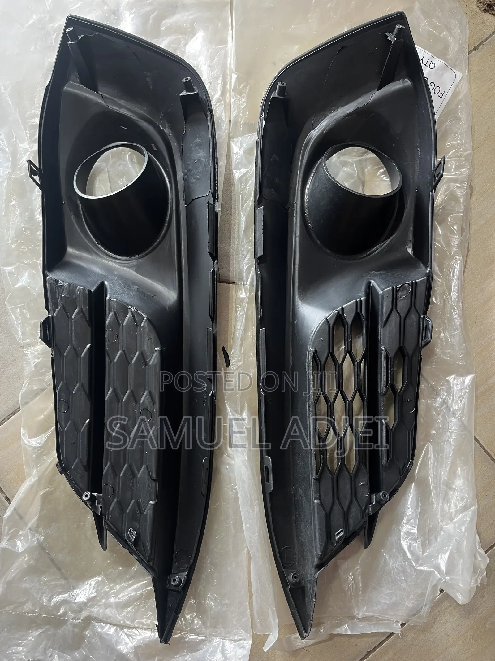 Honda Civic 2016 to 2018 Foglight Cover Pair.