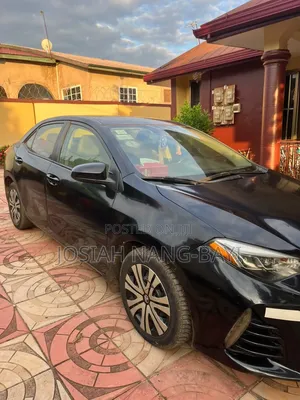 Toyota Corolla 2016 Black