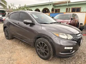 Honda HR-V 4dr SUV (1.5L 4cyl CVT) 2016 Gray