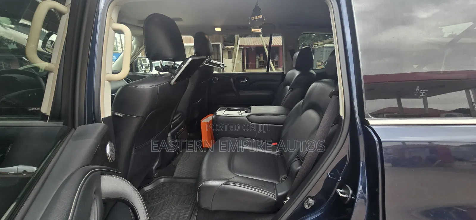Infiniti QX80 PREMIUM SELECT 2021 Black