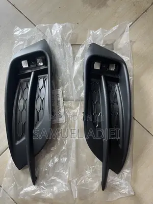 Honda Civic 2016 to 2018 Back Bumper Cover Pair.