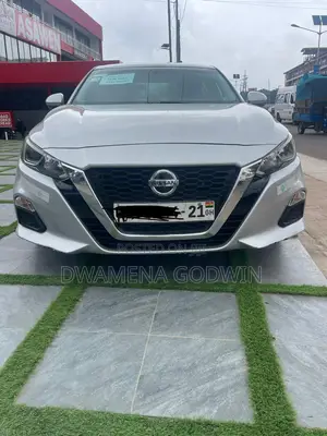 Nissan Altima 2.5 S FWD 2020 Silver