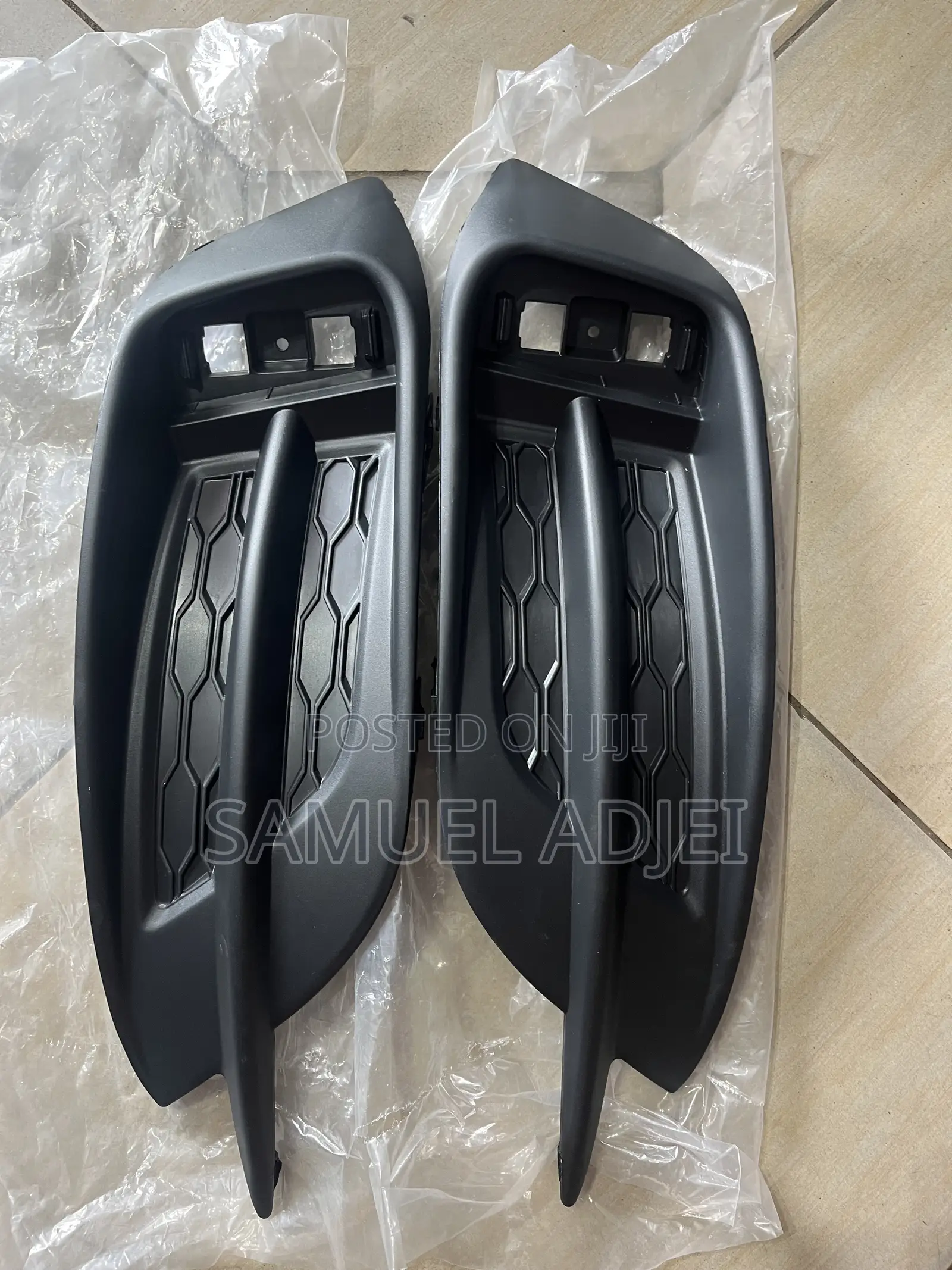 Honda Civic 2016 to 2018 Back Bumper Cover Pair.