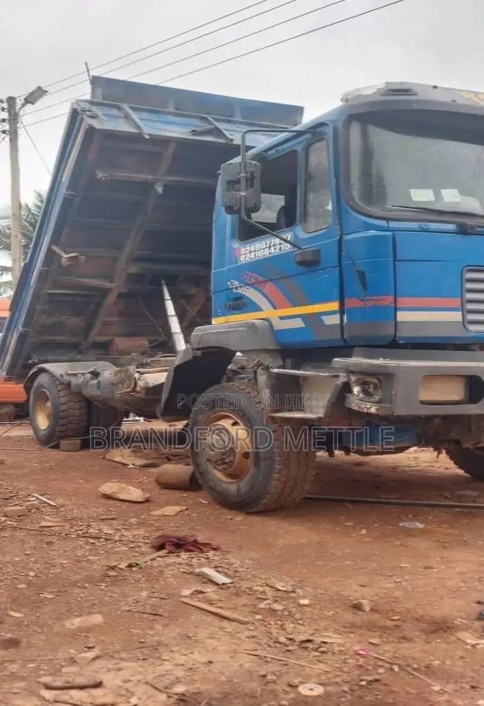 Tipper Truck