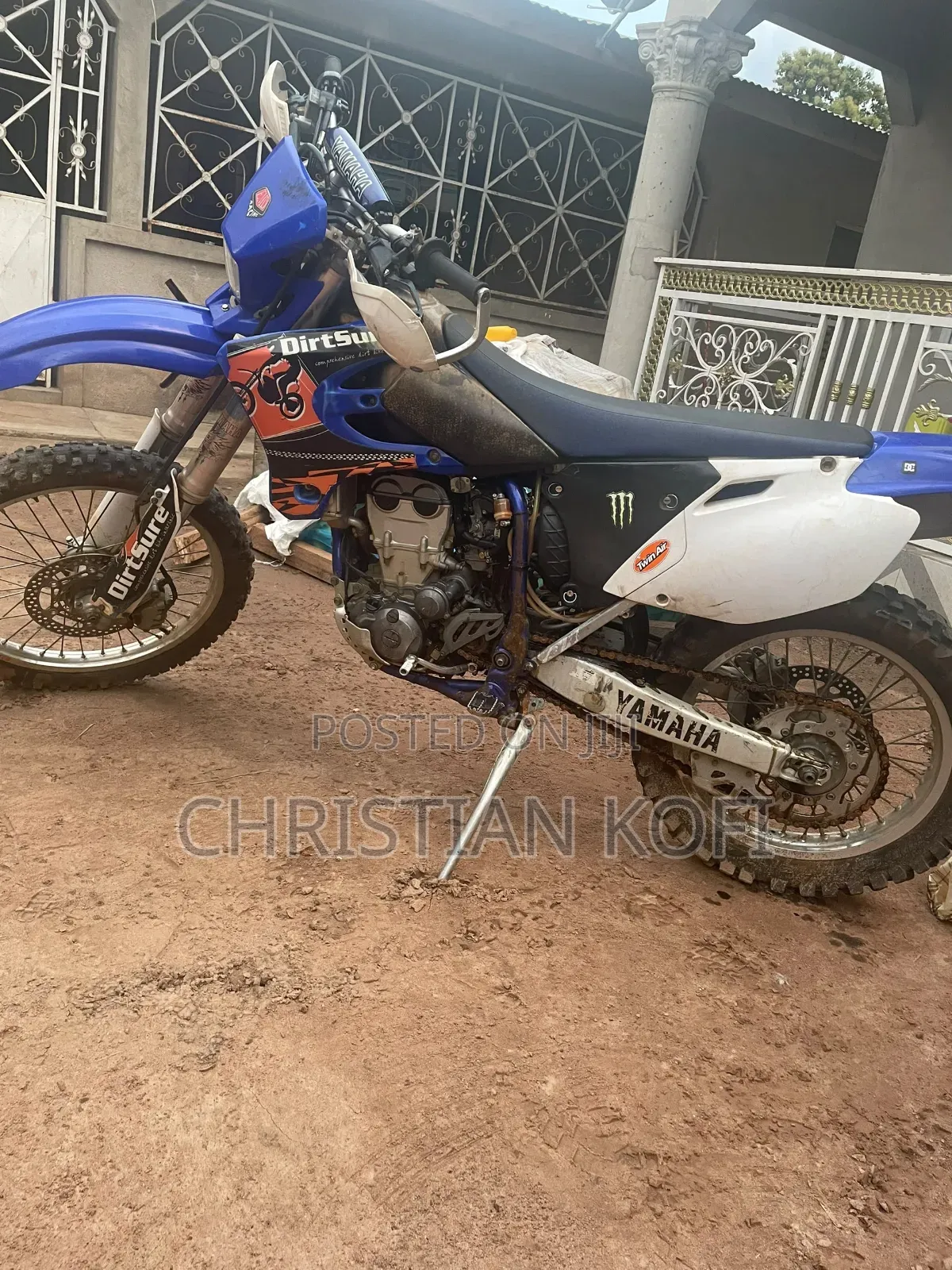 Yamaha 2006 Black